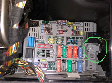 power distribution box bmw e90|03 e90 diagram.